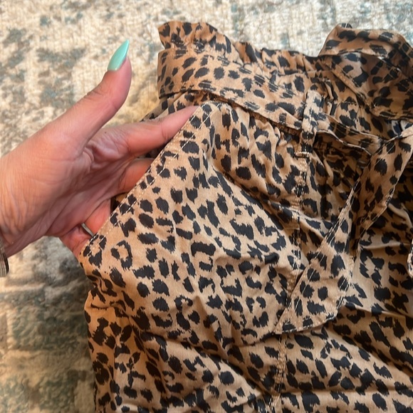 Aerie Leopard Print Paperbag Shorts - Picture 4 of 6